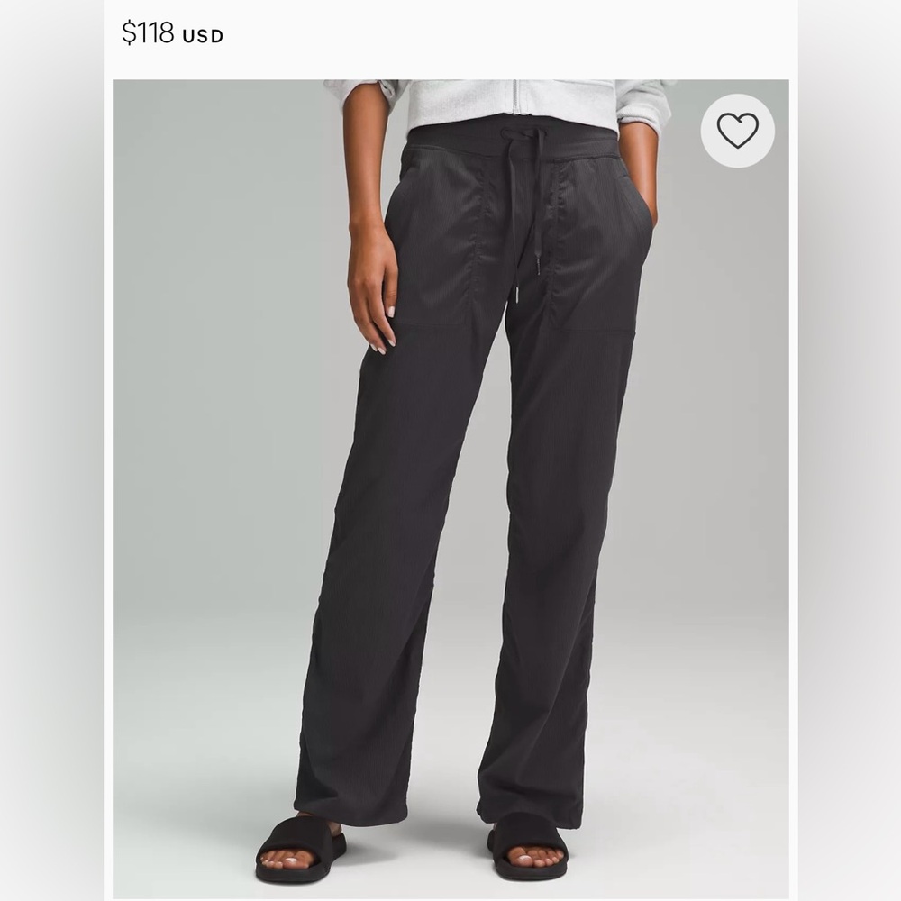 Lululemon Dance Studio Mid-Rise Pant
Regular. size 6.